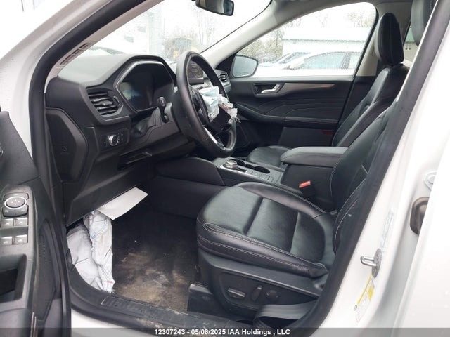 1FMCU9J93NUA56299 Ford gtdi 240ps