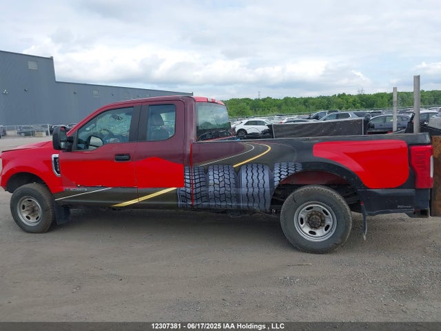 Ford F-350 Xl 2017 1FT8X3AT6HED62311 Image 15