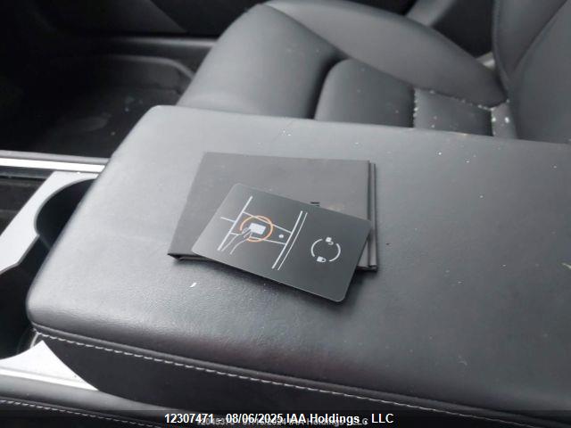 5YJ3E1EA5PF490310 Tesla MODEL 3