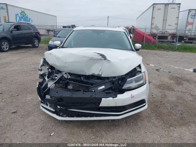 3VW2K7AJXFM423349 Volkswagen Jetta 2.0l Trendline/2.0l Trendline+