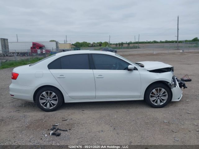 3VW2K7AJXFM423349 Volkswagen Jetta 2.0l Trendline/2.0l Trendline+