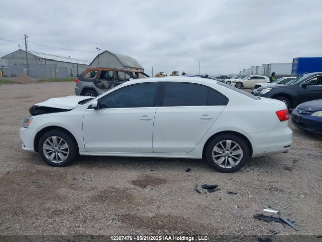 3VW2K7AJXFM423349 Volkswagen Jetta 2.0l Trendline/2.0l Trendline+