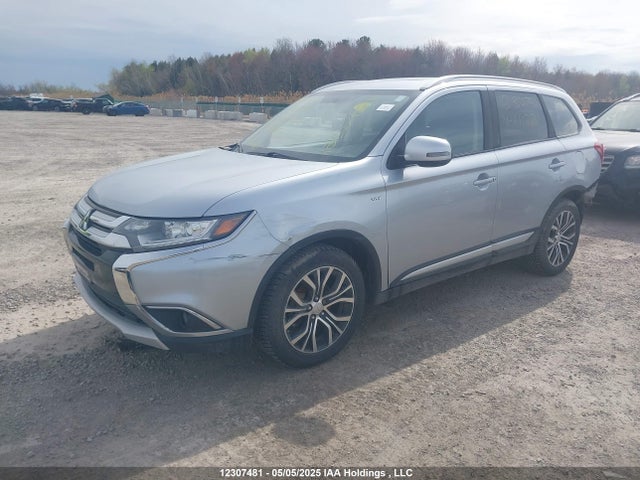 JA4JZ3AXXGZ611726 Mitsubishi Outlander