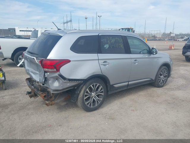 JA4JZ3AXXGZ611726 Mitsubishi Outlander