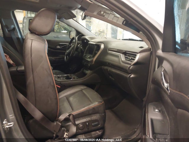1GKKNLLS9PZ242188 GMC lgx
