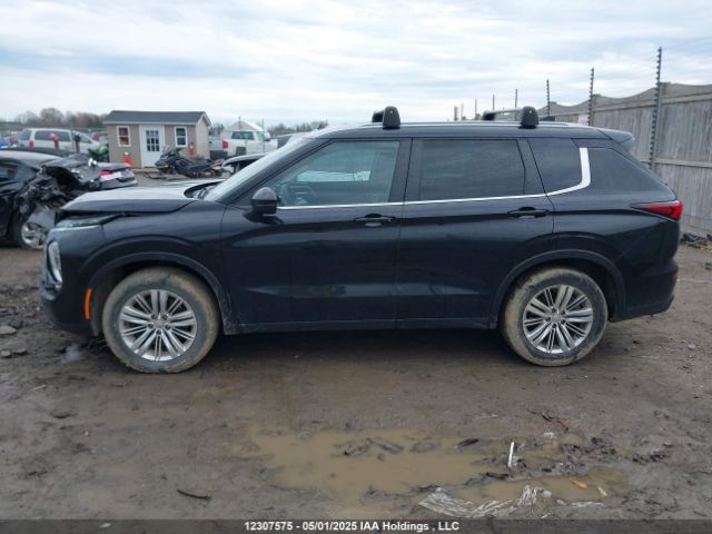 JA4J4TA89NZ610099 Mitsubishi Outlander