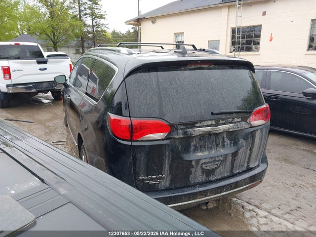 2C4RC1EG8HR550607 Chrysler Pacifica