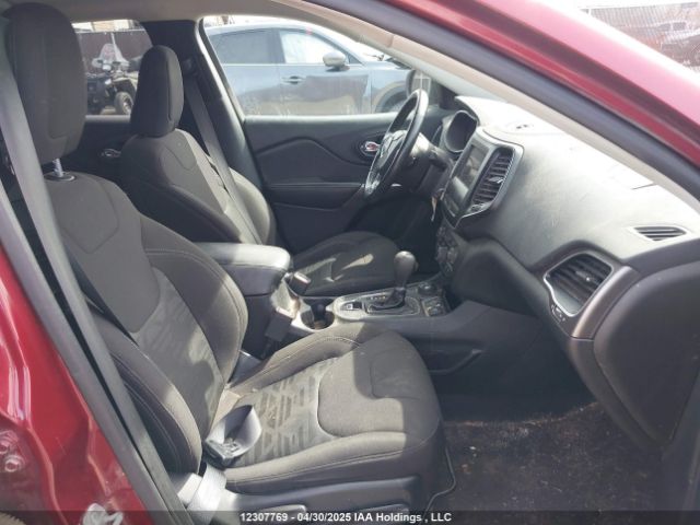1C4PJMCB4KD279447 Jeep Cherokee North