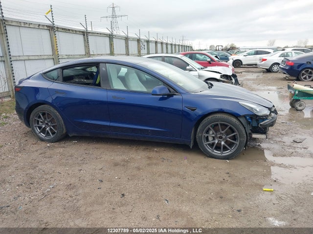 5YJ3E1EB7NF154258 Tesla MODEL 3