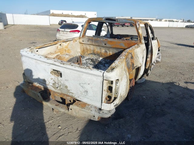3GCUKREC6HG353711 Chevrolet Silverado K1500 Lt