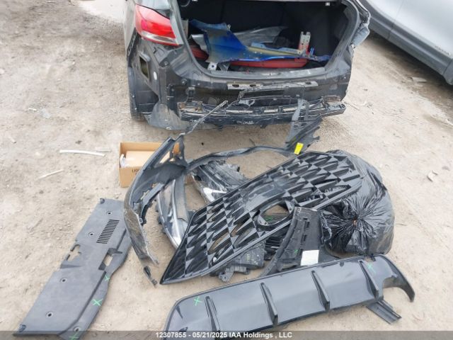KMHD84LF8JU644269 Hyundai ELANTRA GL