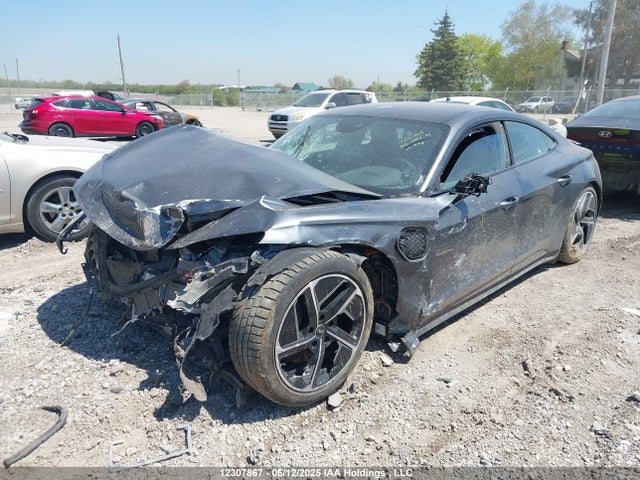 WAUFJBFW4P7004159 Audi E-tron Gt Premium Plus