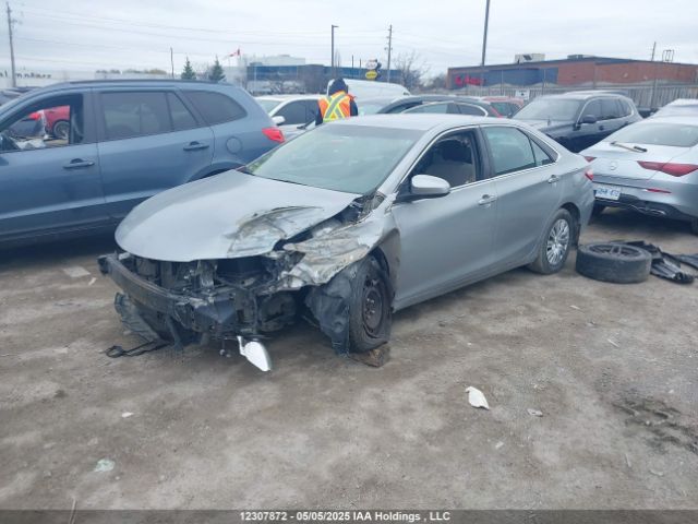 4T1BF1FK2HU401491 Toyota 2ar-fe