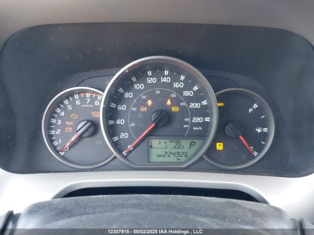 2T3BFREV1GW469765 Toyota RAV4 LE