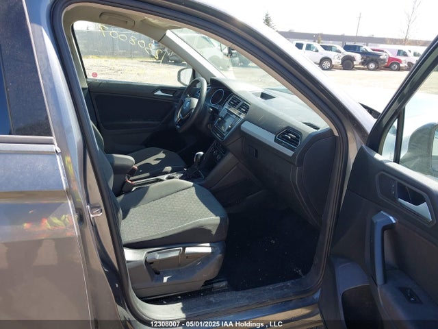 Volkswagen 2019 2019 3VV0B7AX8KM169845 Image 5