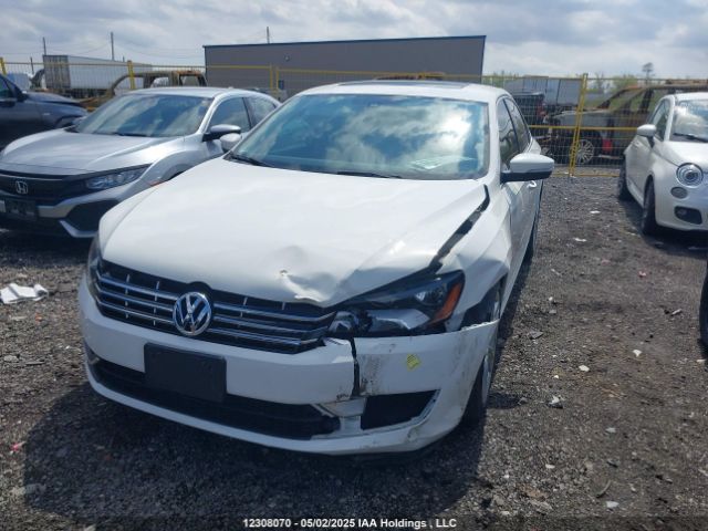 1VWBN7A35EC112775 Volkswagen 2014