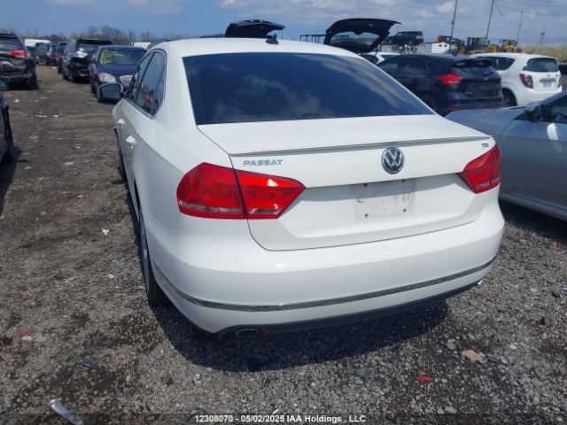 1VWBN7A35EC112775 Volkswagen 2014