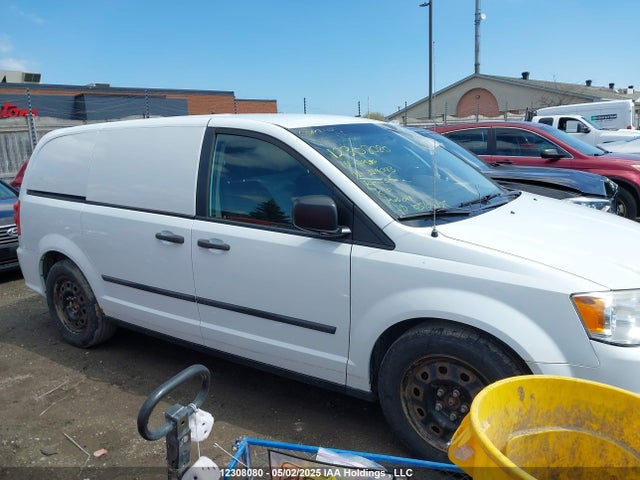 RAM 2014 2014 2C4JRGAGXER219043 Image 13