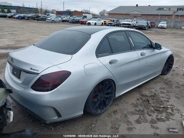 55SWF6GB5FU096218 Mercedes-Benz C-Class