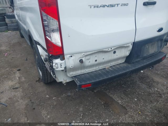 1FTBR1X83MKA00102 Ford Transit T-250