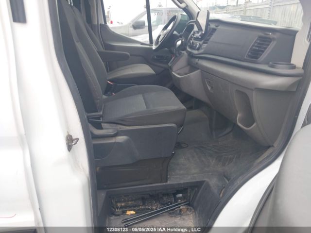 1FTBR1X83MKA00102 Ford Transit T-250