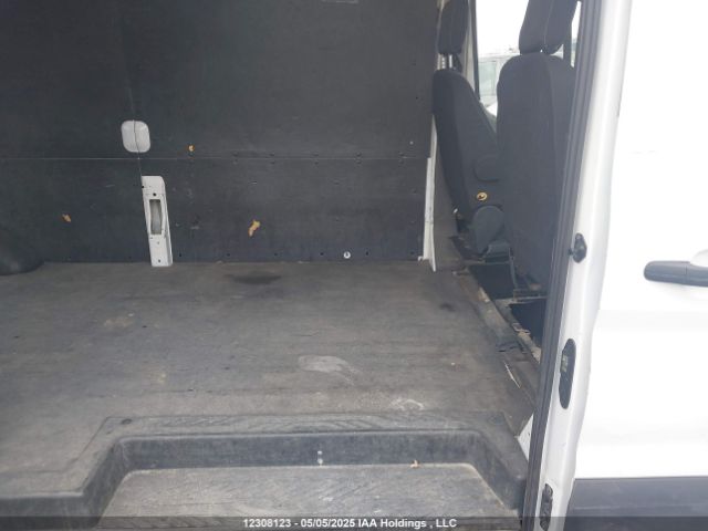1FTBR1X83MKA00102 Ford Transit T-250