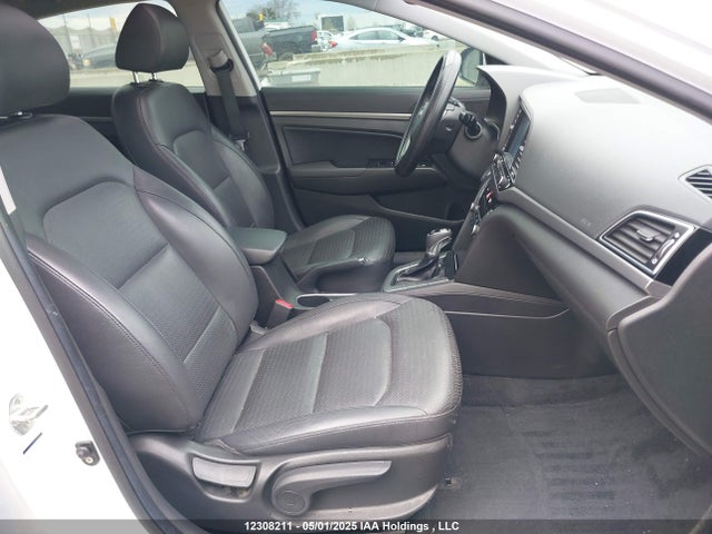 KMHD84LF3HU314324 Hyundai 2017