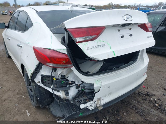 KMHD84LF3HU314324 Hyundai 2017