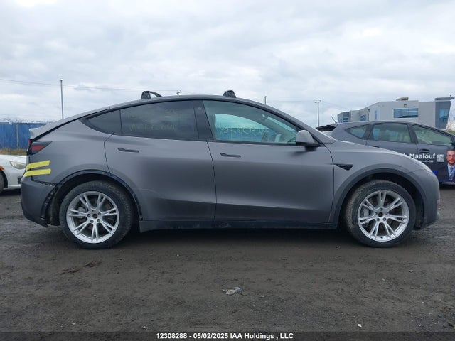 7SAYGDEE3PF772601 Tesla 2023