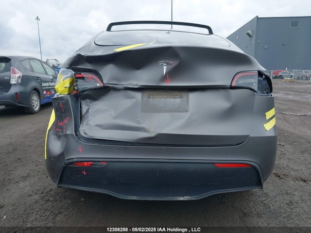 7SAYGDEE3PF772601 Tesla 2023