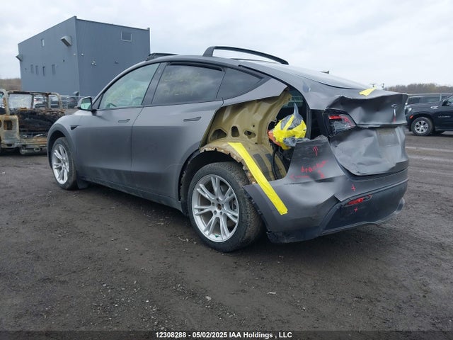 7SAYGDEE3PF772601 Tesla 2023