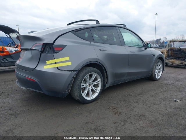 7SAYGDEE3PF772601 Tesla 2023