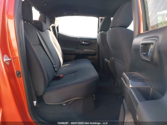 5TFDZ5BN3HX017696 Toyota Tacoma Dbl Cab/sr5/trd Sport/or