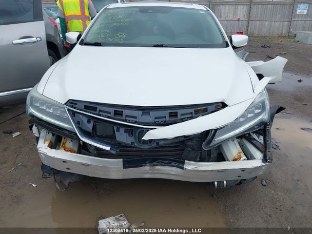 19UDE2F71HA802664 Acura Ilx Premium/technology Package