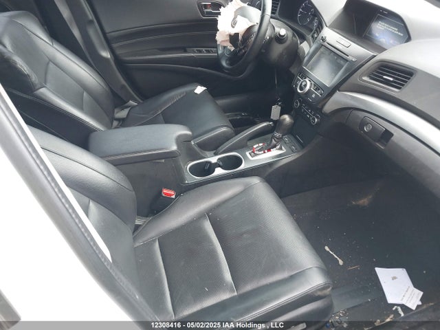 19UDE2F71HA802664 Acura Ilx Premium/technology Package