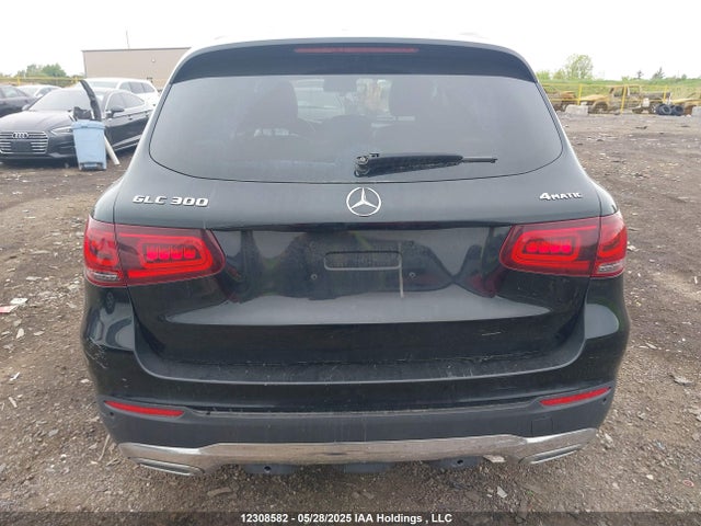 W1N0G8EB5NV384963 Mercedes-Benz Glc 300 4matic