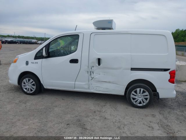 3N6CM0KNXMK704437 Nissan 2021
