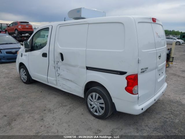 3N6CM0KNXMK704437 Nissan 2021