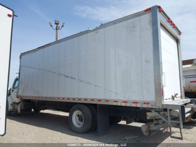 3ALACXFD0LDLZ0225 Freightliner M2 106