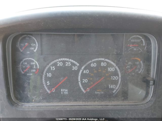 3ALACXFD0LDLZ0225 Freightliner M2 106