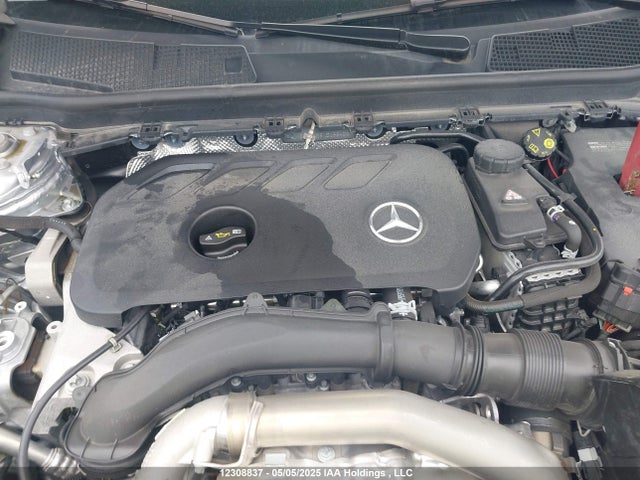 W1K5J4HB5SN519945 Mercedes-Benz m260