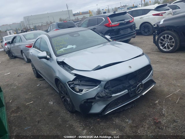 W1K5J4HB5SN519945 Mercedes-Benz m260
