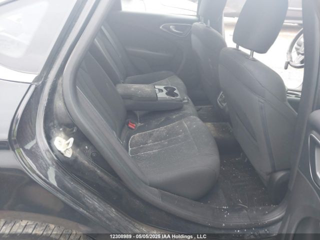 1C3CCCAB9GN145898 Chrysler 2016
