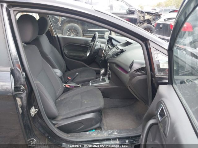 3FADP4EJ2FM203814 Ford FIESTA SE