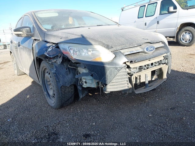 1FADP3K23EL401437 Ford 2014