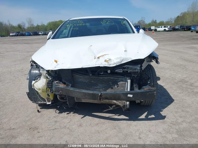 KMHD84LF5HU334865 Hyundai Elantra