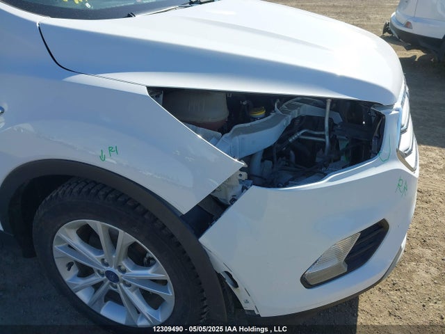 12309490 :رقم المزاد ، 1FMCU0GD7KUB39866 vin ، 2019 Ford Escape Se مزاد بيع