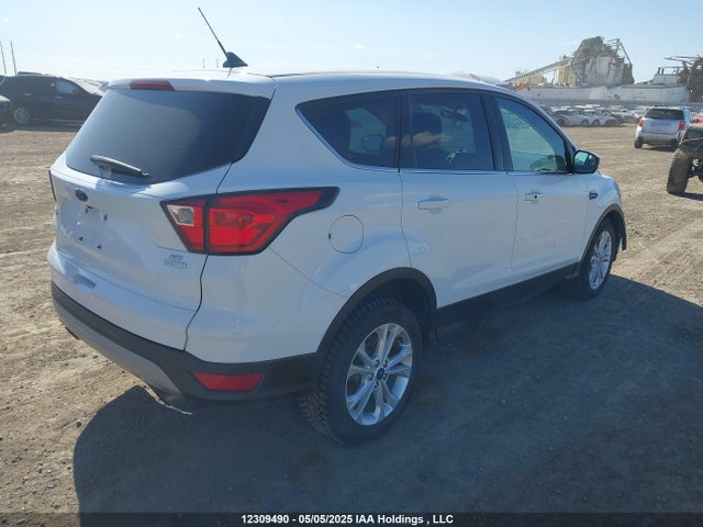 12309490 :رقم المزاد ، 1FMCU0GD7KUB39866 vin ، 2019 Ford Escape Se مزاد بيع