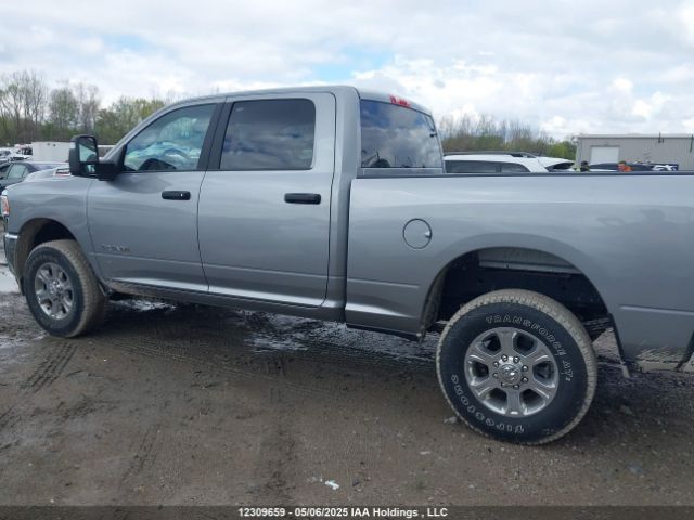 3C63R3DJ8RG414246 RAM 3500 Big Horn