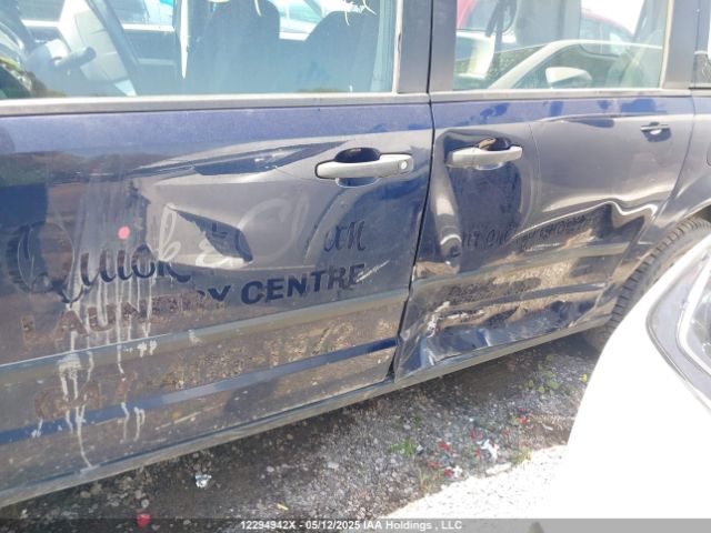 2C4RDGBG9GR217495 Dodge Grand Caravan Se/sxt